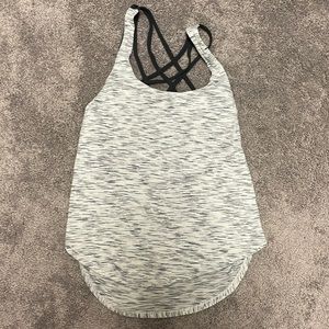 Lululemon top